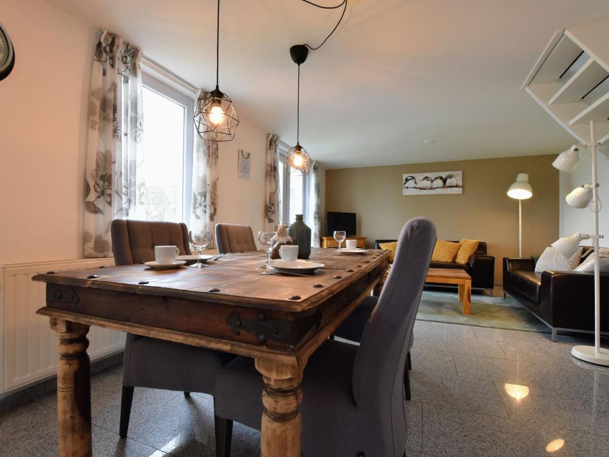 Vakantiehuis Modern Holiday Near With Hill View Klimmen
