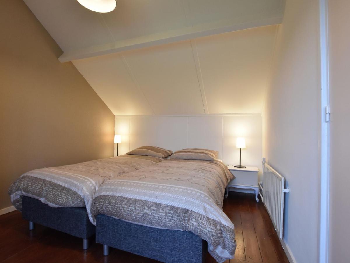 Modern Holiday Near With Hill View Vakantiehuis *